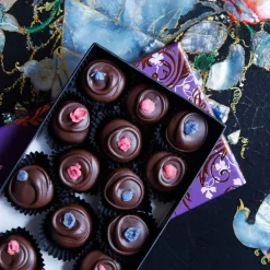 Buckingham Palace English Rose And Violet Creams*Royal Collection Shop Best